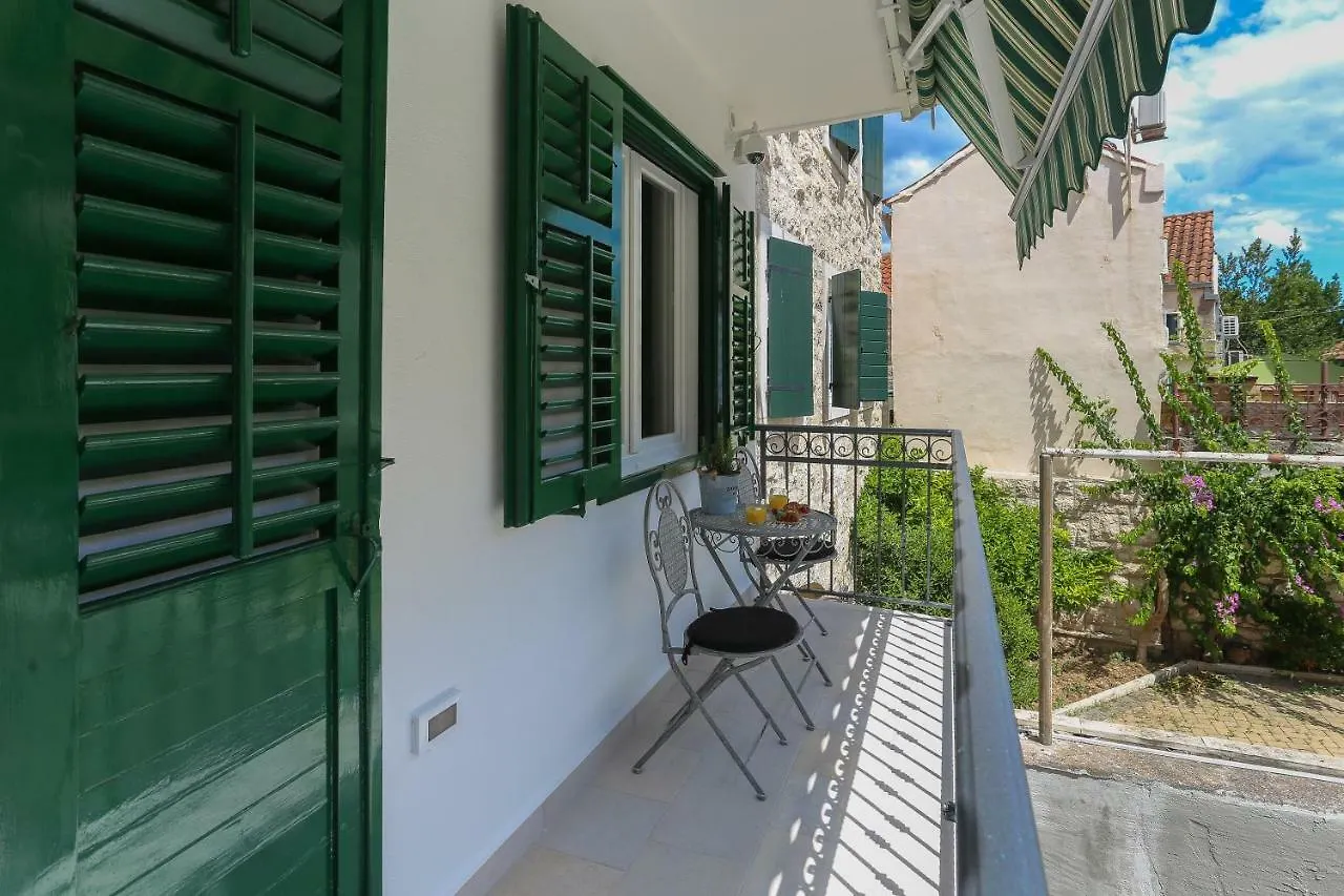 Luxury Rooms Dino Split 0*,  Croatia